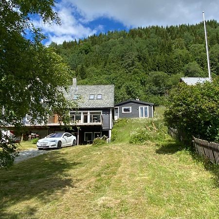 Voss- Myrkdalen Lodge Vossestrand Eksteriør billede